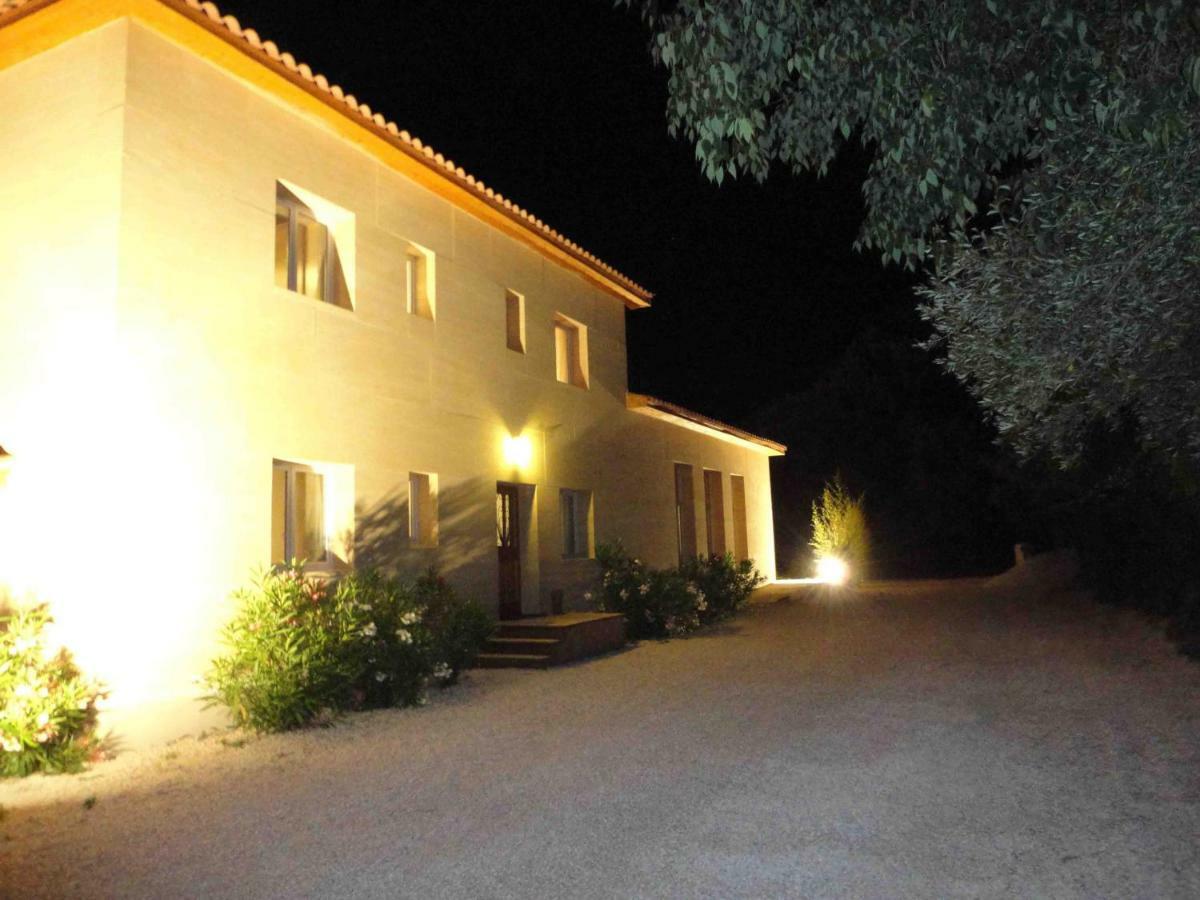 Villa La Charmeuse Fleurie Collias Eksteriør bilde